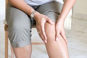 signes et symptômes des varices dans les jambes